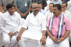 Anu Vamsi Katha Movie Opening